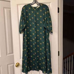 NWT Women's Silk 2-Piece Tunic Coordinates Set